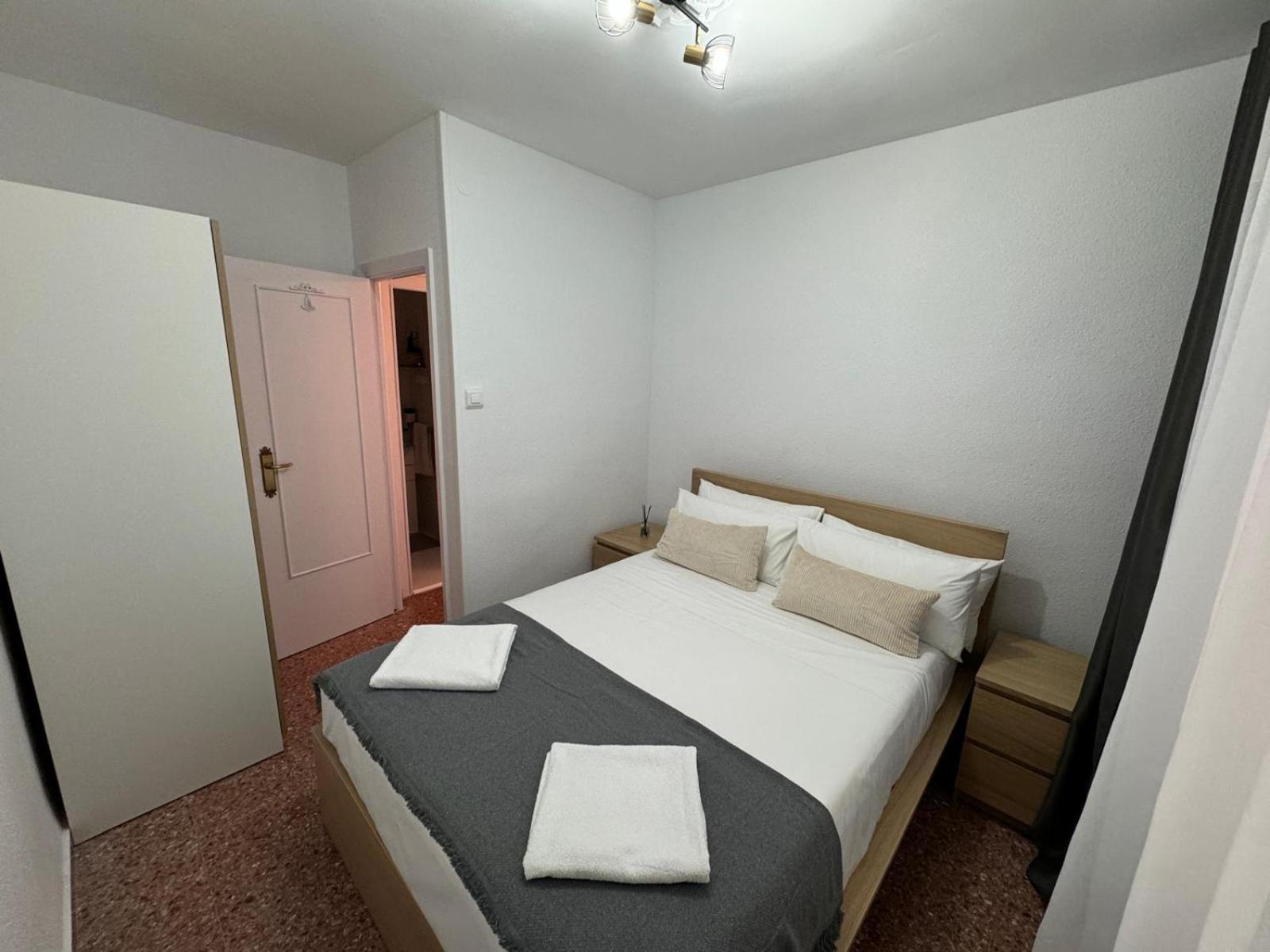 Apartments Del Sol كولرا المظهر الخارجي الصورة