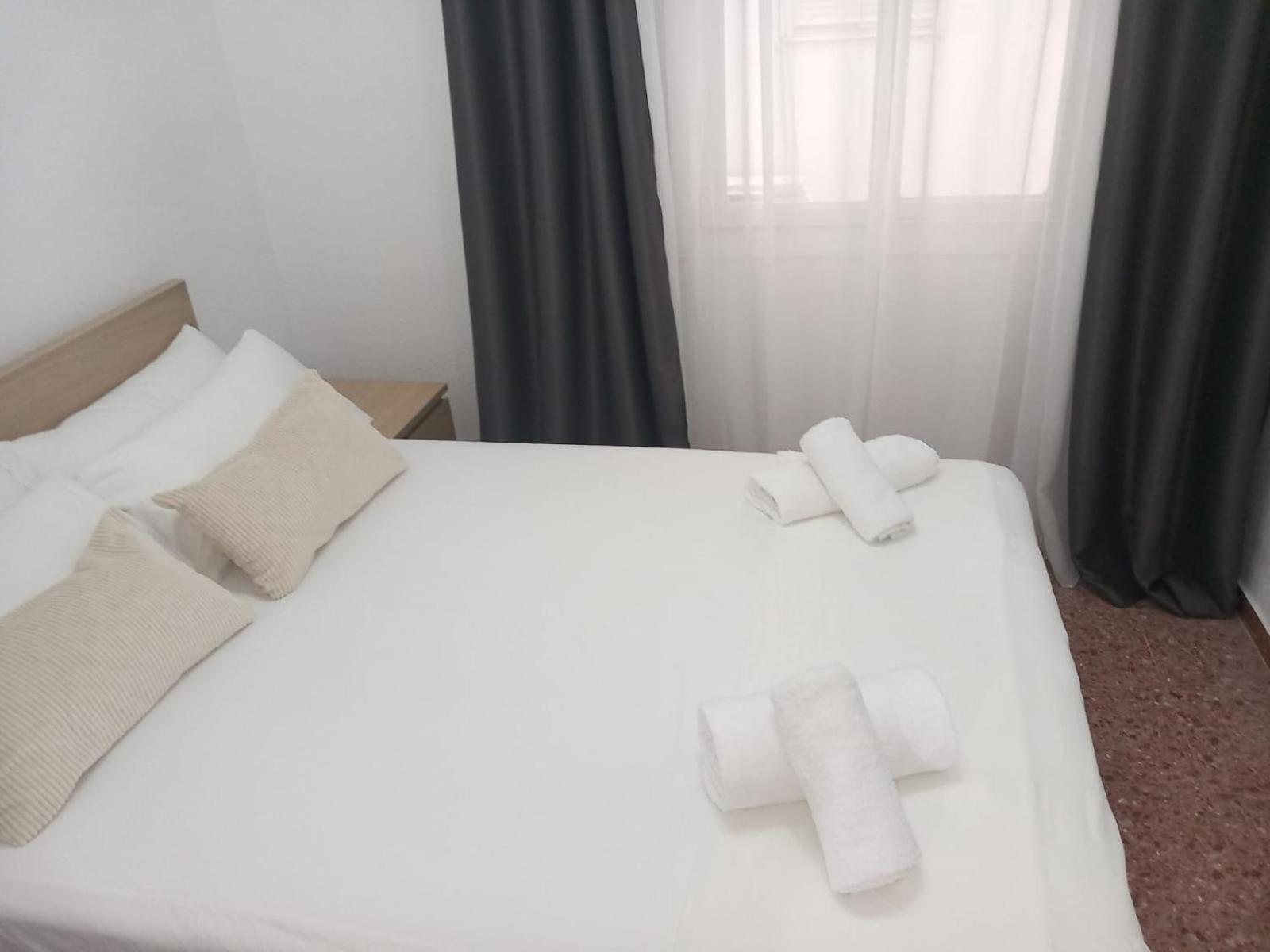 Apartments Del Sol كولرا المظهر الخارجي الصورة