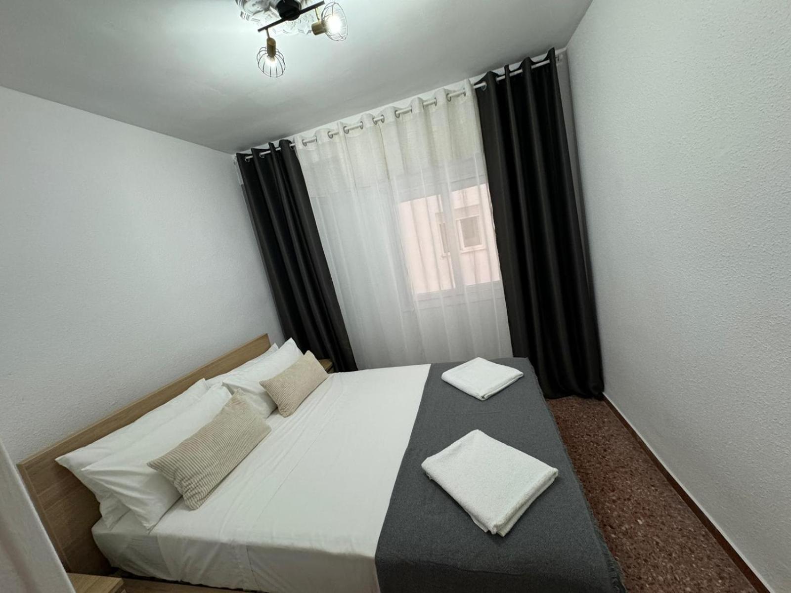 Apartments Del Sol كولرا المظهر الخارجي الصورة